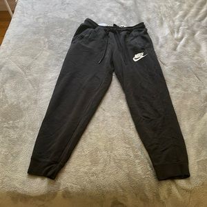 Black Nike sweatpants